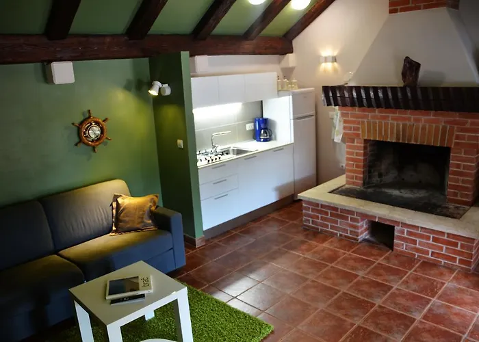 Holiday Home Sweet Dreams